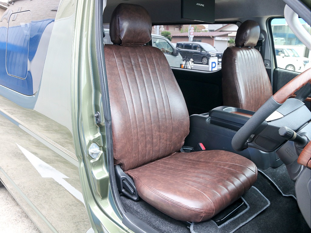 トヨタ&nbsp;ハイエース&nbsp;ワゴン2.7GLロング ミドルルーフ&nbsp;角目4灯 リノカ コーストライン&nbsp;千葉県の詳細画像&nbsp;その12