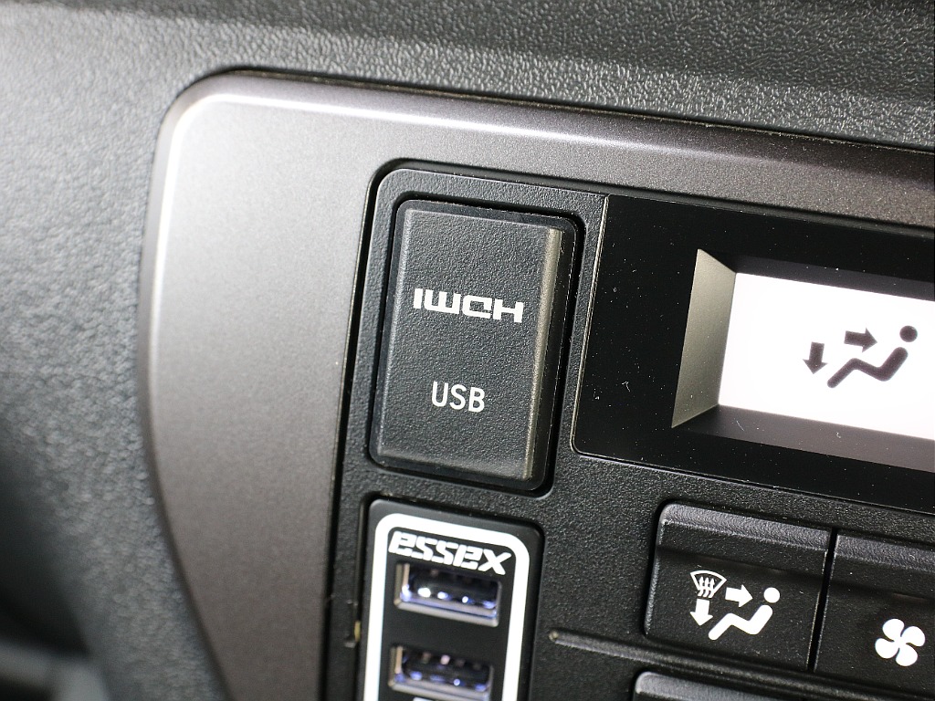HDMI＆USBポート付き！！