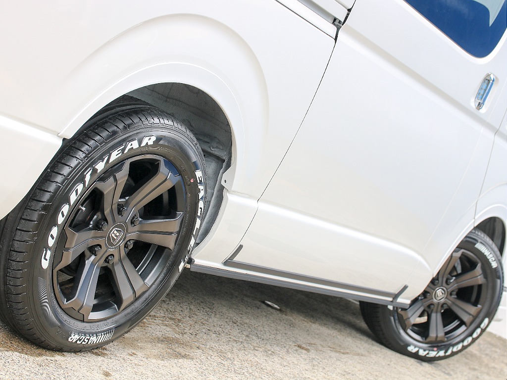 トヨタ&nbsp;ハイエースバン&nbsp;5D2.0スーパーGLダークプライムⅡロング&nbsp;登録済未使用車&nbsp;千葉県の詳細画像&nbsp;その12
