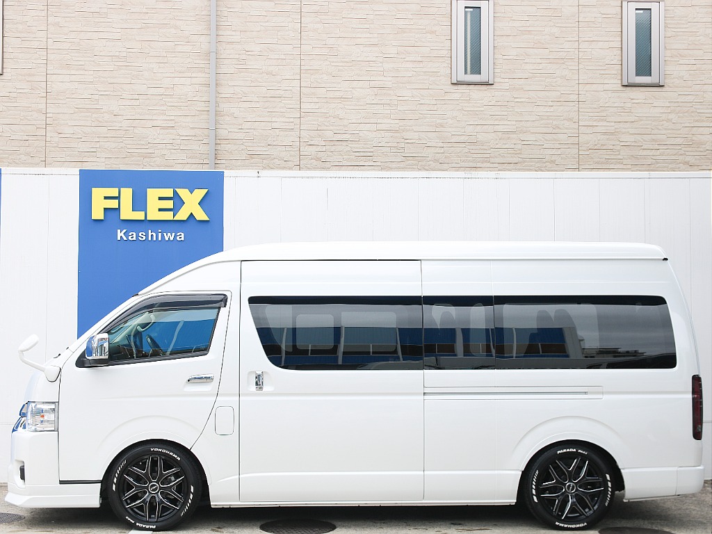トヨタ&nbsp;ハイエース&nbsp;ワゴン2.7グランドCファインテックツアラー&nbsp;オットマン付きキャプテンシート&nbsp;千葉県の詳細画像&nbsp;その8