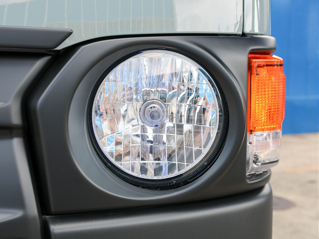 トヨタ&nbsp;ハイエースバン&nbsp;5ドアバン2.8DT スーパーGLロング 4WD&nbsp;Re Classic&nbsp;千葉県の詳細画像&nbsp;その6