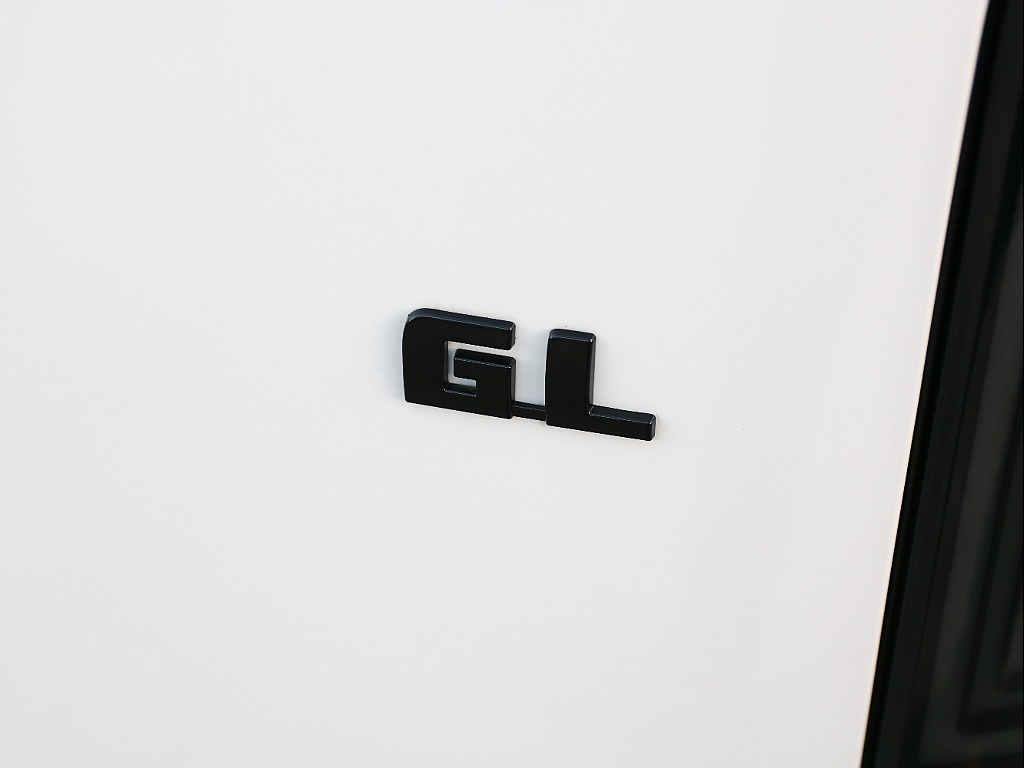 トヨタ&nbsp;ハイエース&nbsp;ワゴン2.7GLロング ミドルルーフ&nbsp;ブラックエディション&nbsp;千葉県の詳細画像&nbsp;その15