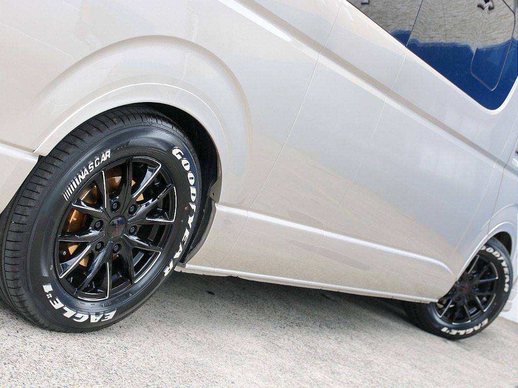 トヨタ&nbsp;ハイエース&nbsp;ワゴン2.7グランドキャビン&nbsp;フローティングナビ付き&nbsp;千葉県の詳細画像&nbsp;その12