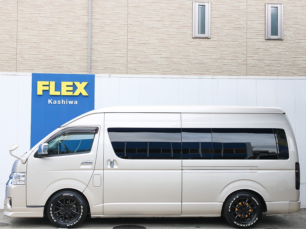 トヨタ&nbsp;ハイエース&nbsp;ワゴン2.7グランドキャビン&nbsp;フローティングナビ付き&nbsp;千葉県の詳細画像&nbsp;その8