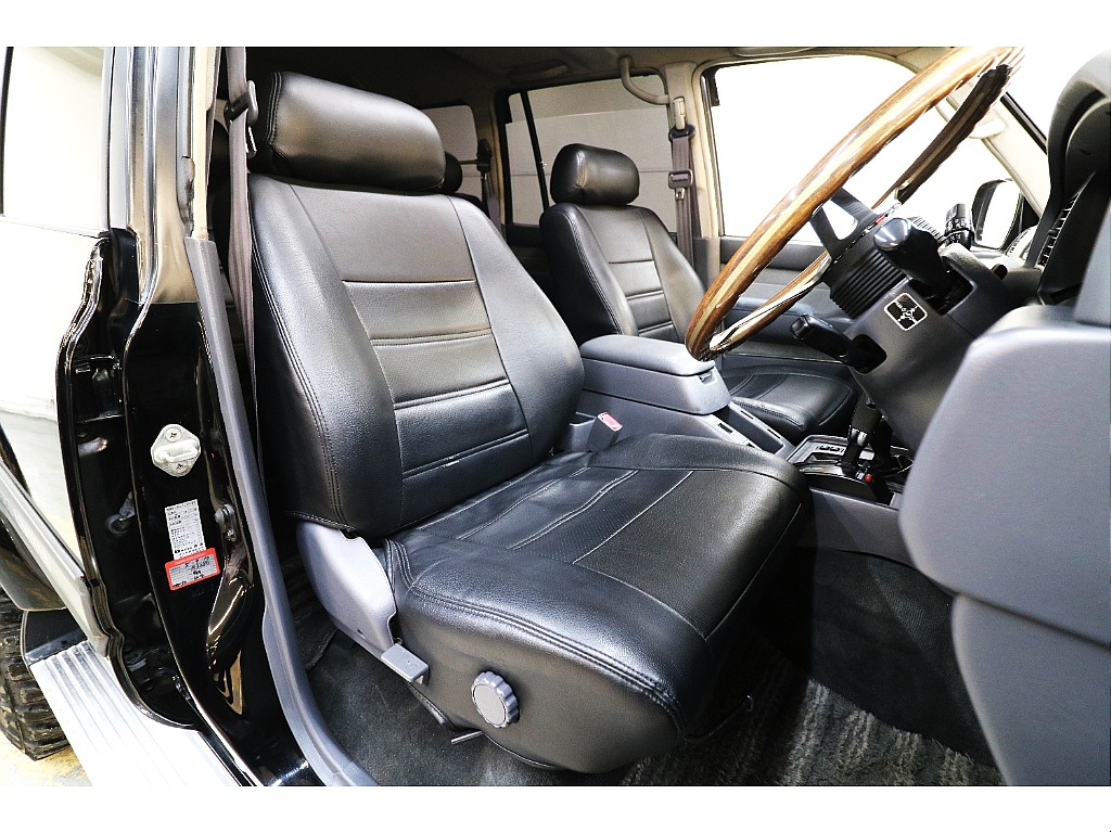 トヨタ ランドクルーザー80 バン4.2DT VXリミテッド 4WD  北海道の詳細画像 その7