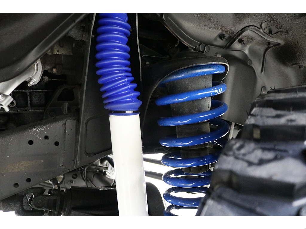 新品３インチリフトＵＰ☆