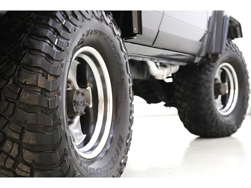 ＢＦグッドリッチＫＭ３　ＭＴタイヤ×ブラッドレーＶ１６インチＡＷ☆