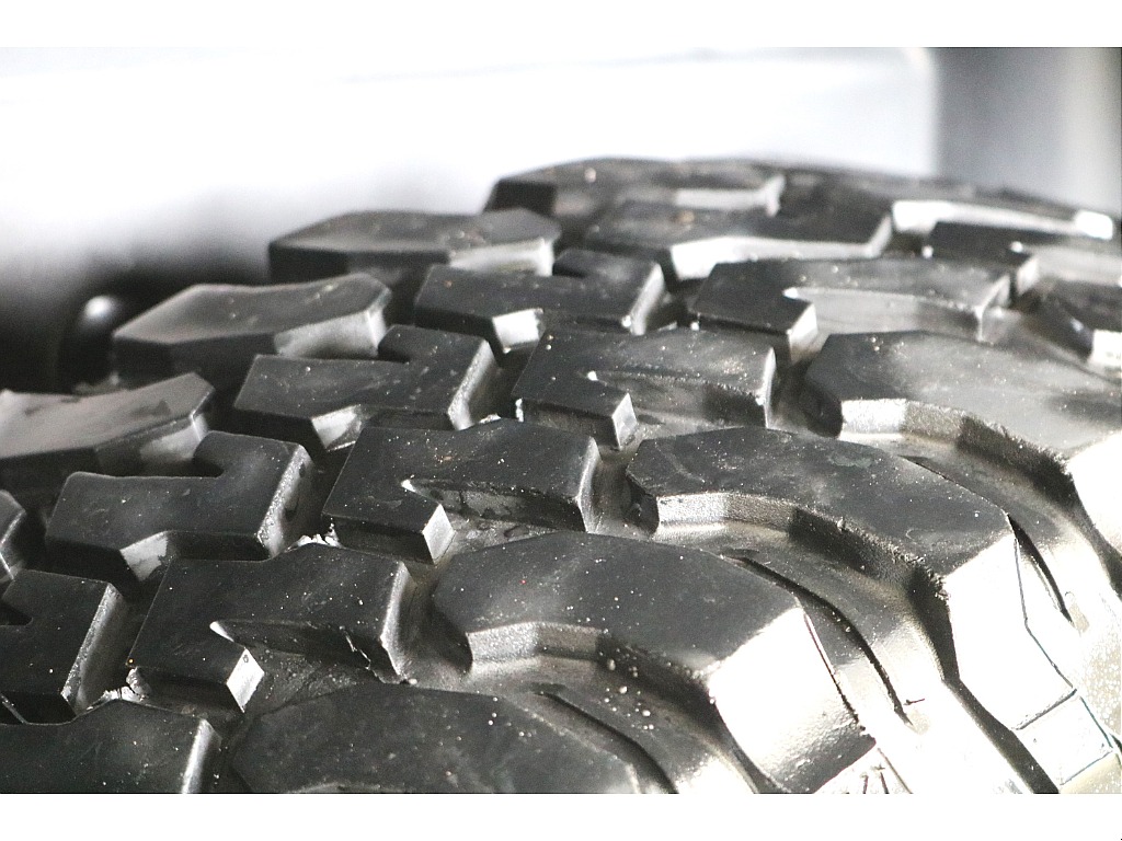 ＢＦグッドリッチＫＭ　ＭＴタイヤ×純正１７インチアルミホイール☆