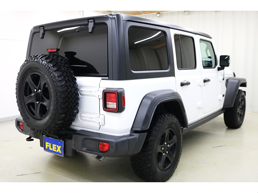 ブラックフロントグリル☆ＪＥＰＰＥＳＥＮフォグハーネスカバー☆パフォーマンスロックレール☆追加カスタム大歓迎です♪