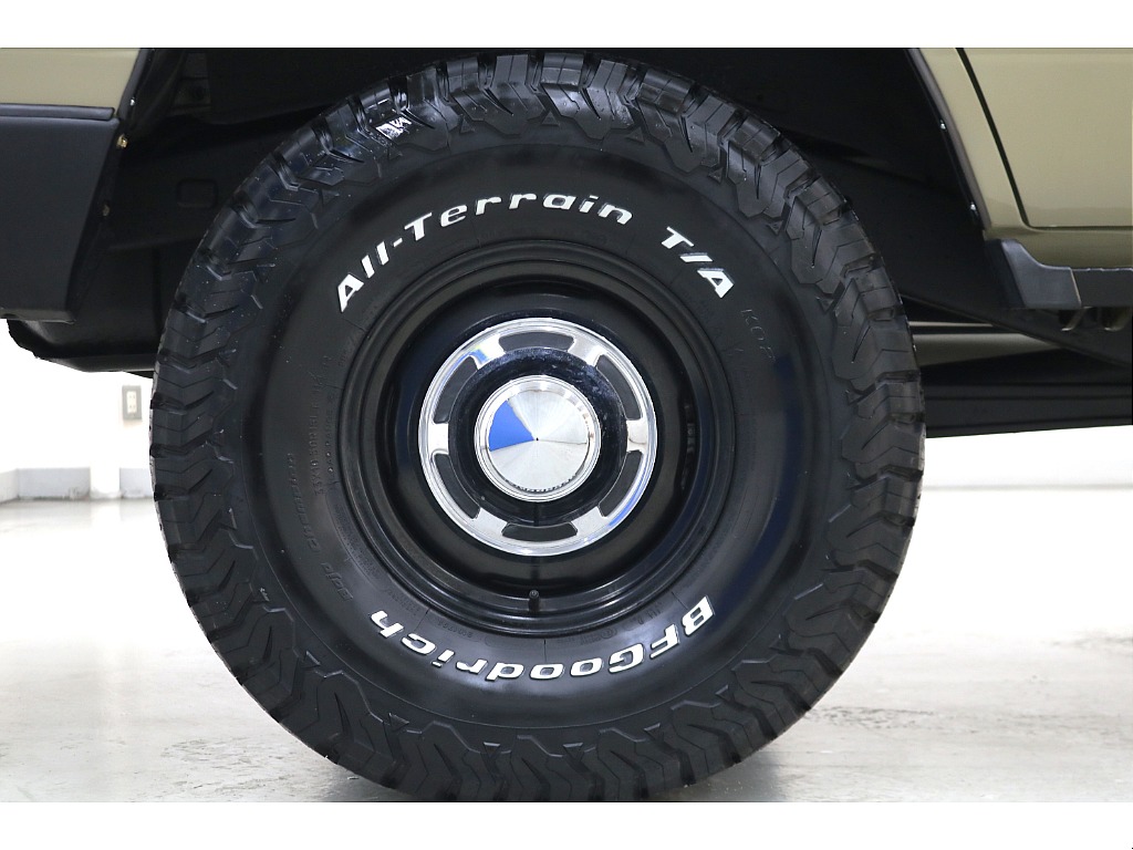 ＢＦグッドリッチＫＯ２　ＡＴタイヤ×輸出用スチールホイール☆