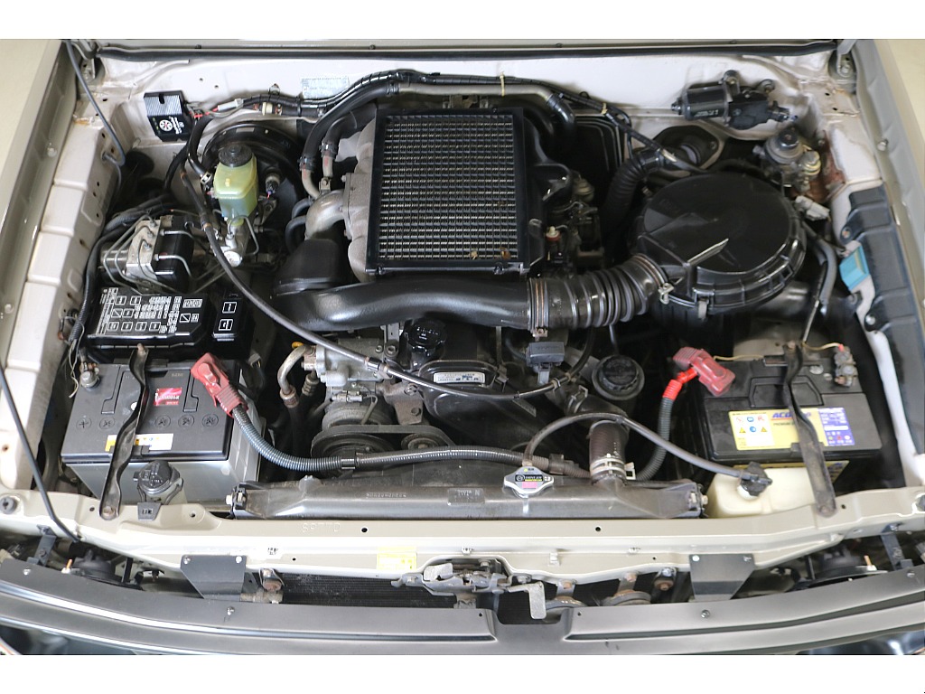 耐久性に優れたディーゼルエンジン搭載☆