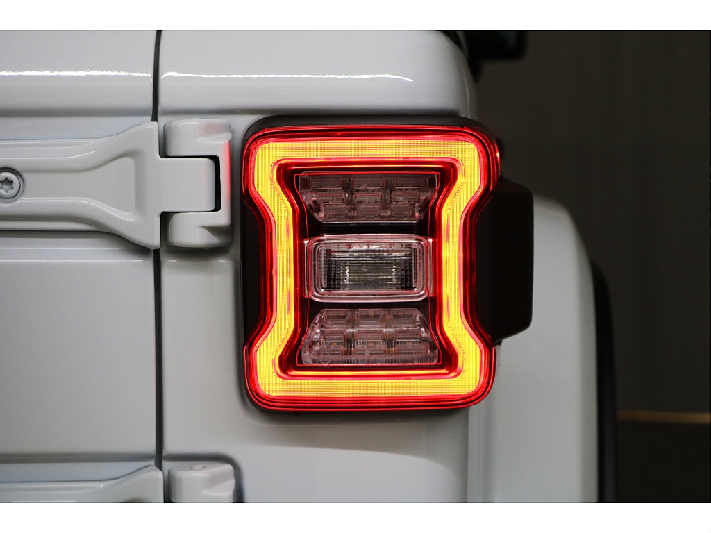 純正ＬＥＤテールランプ☆