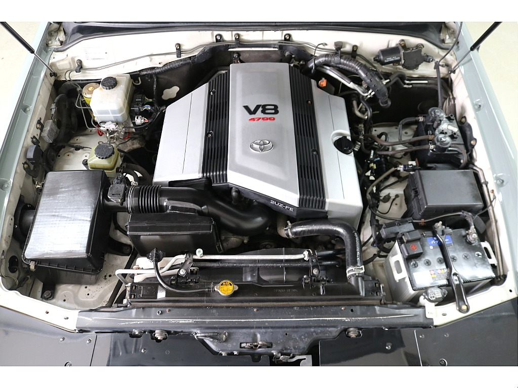 世界中で人気のＶ８エンジン搭載☆