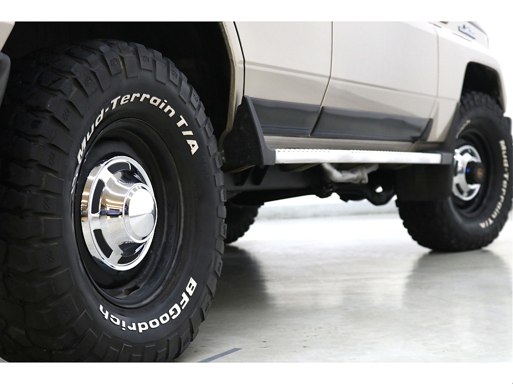 ＢＦグッドリッチＫＭ２　ＭＴタイヤ×輸出用ホイール☆