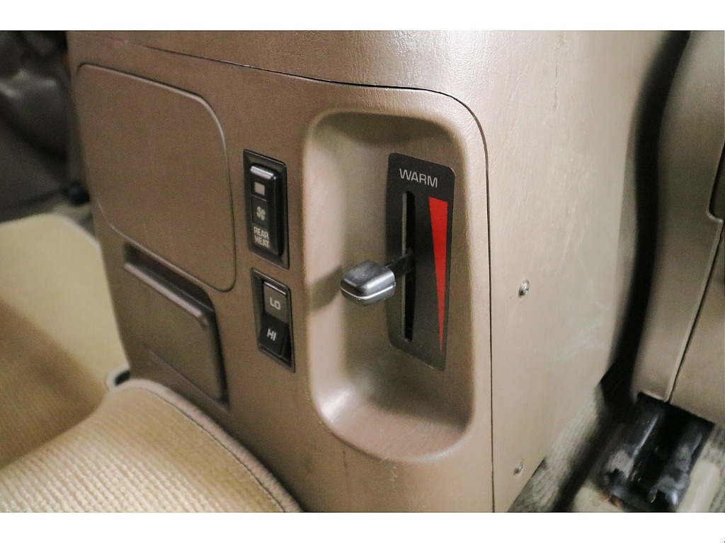 寒冷地仕様☆リヤヒーター☆