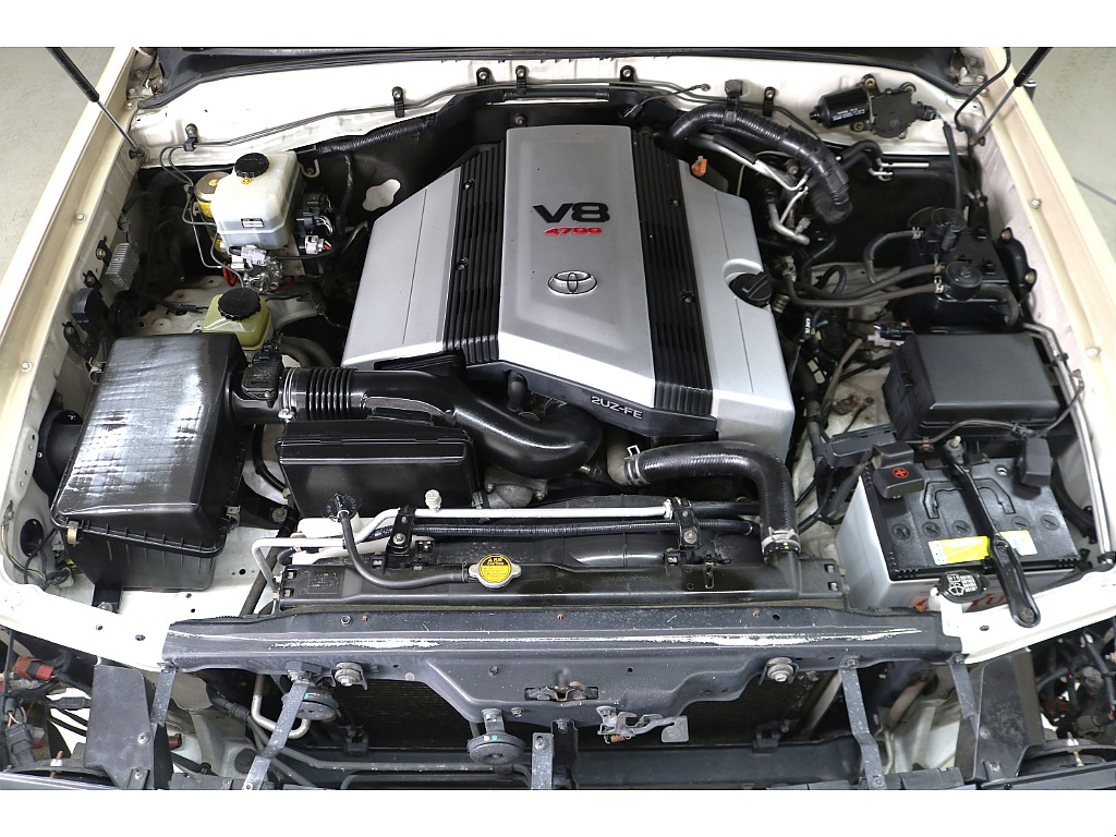 世界中で人気のＶ８エンジン搭載☆