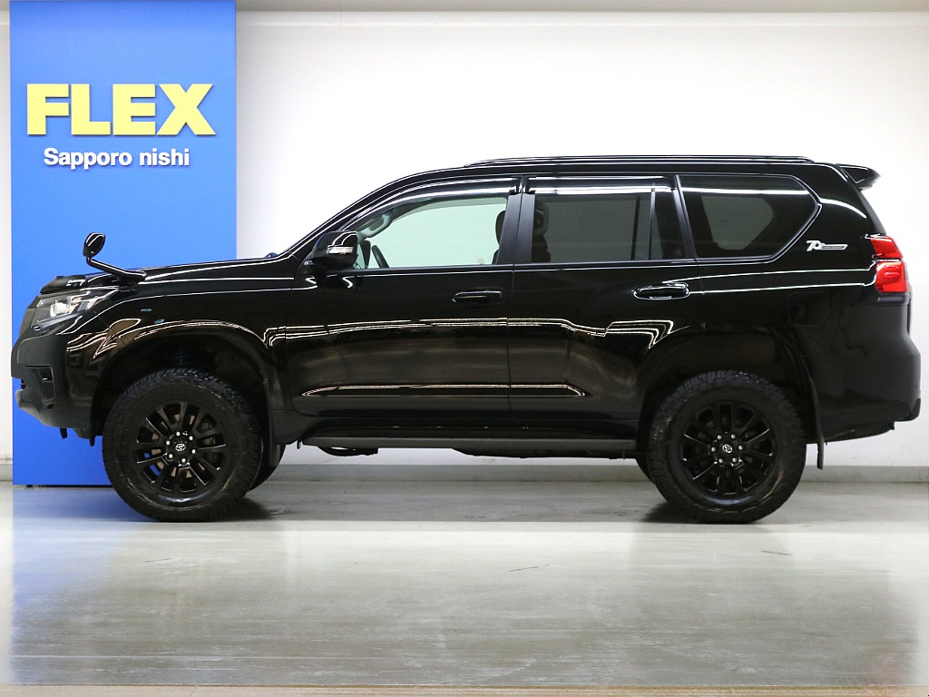 サンルーフ☆寒冷地仕様☆ＢＩＧ－Ｘ９インチナビ☆フリップダウンモニター☆ドラレコ搭載デジタルインナーミラー☆純正エンジンスターター☆