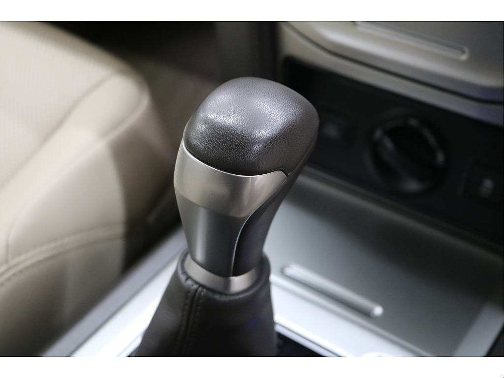 本革巻きシフトノブ☆