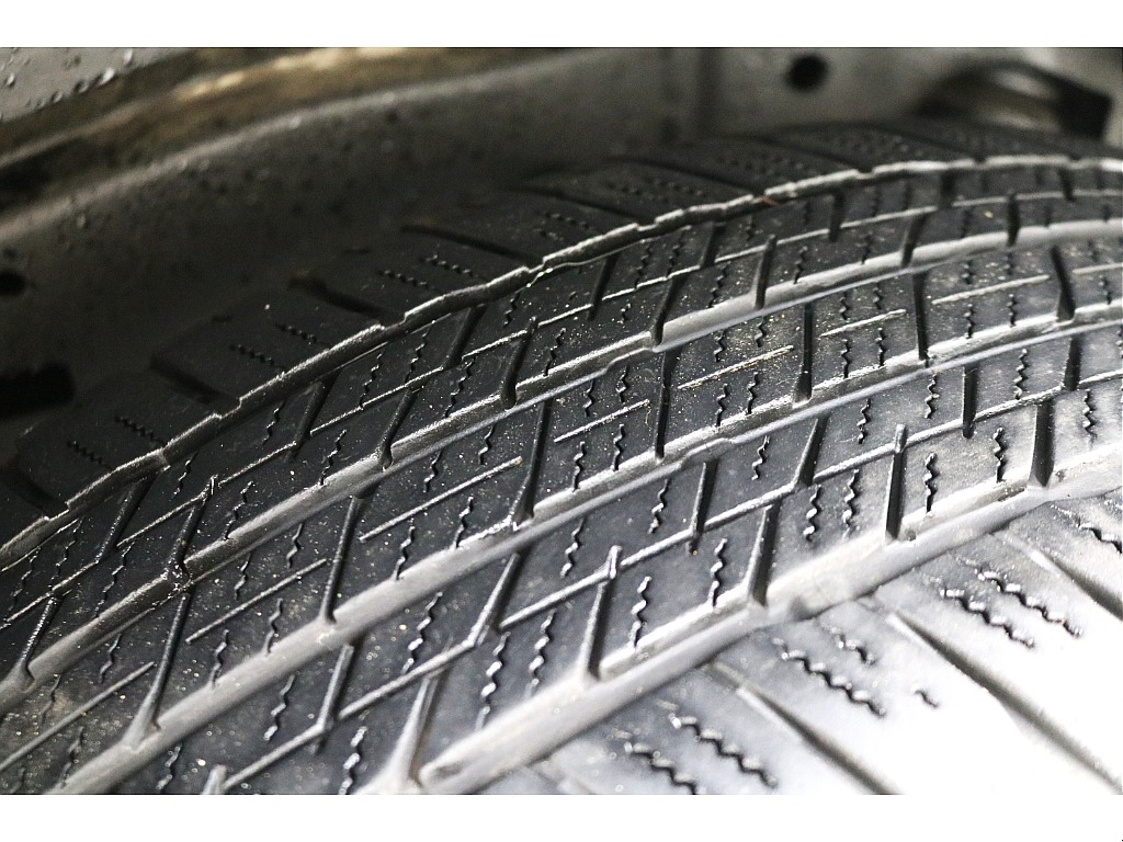 ＴＺ－Ｇグレード純正１９インチアルミホイール☆