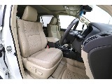 上級グレード専用　本革パワーシート☆