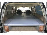 ベッドキット装着済み♪キャンプや車中泊にもすぐに使っていただけます♪