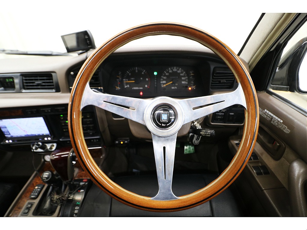 ナルディクラシックウッドハンドル☆