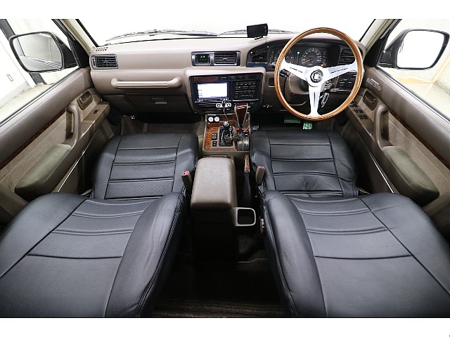 内装は当店にてルームクリーニング済みとなりますので綺麗な状態です♪