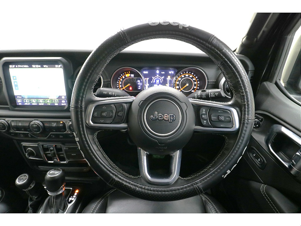 ステアリングヒーター、ステアリングスイッチ付きハンドル☆