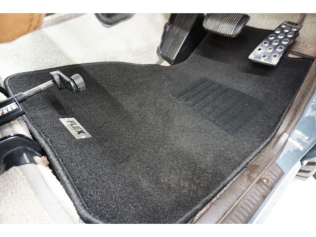 新品フロアマット☆