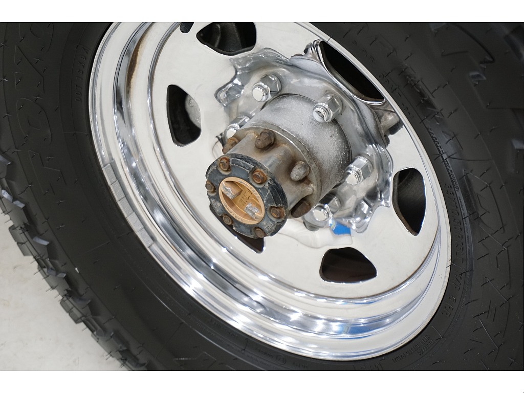 ＴＯＹＯオープンカントリーＭＴタイヤ×純正メッキホイール☆