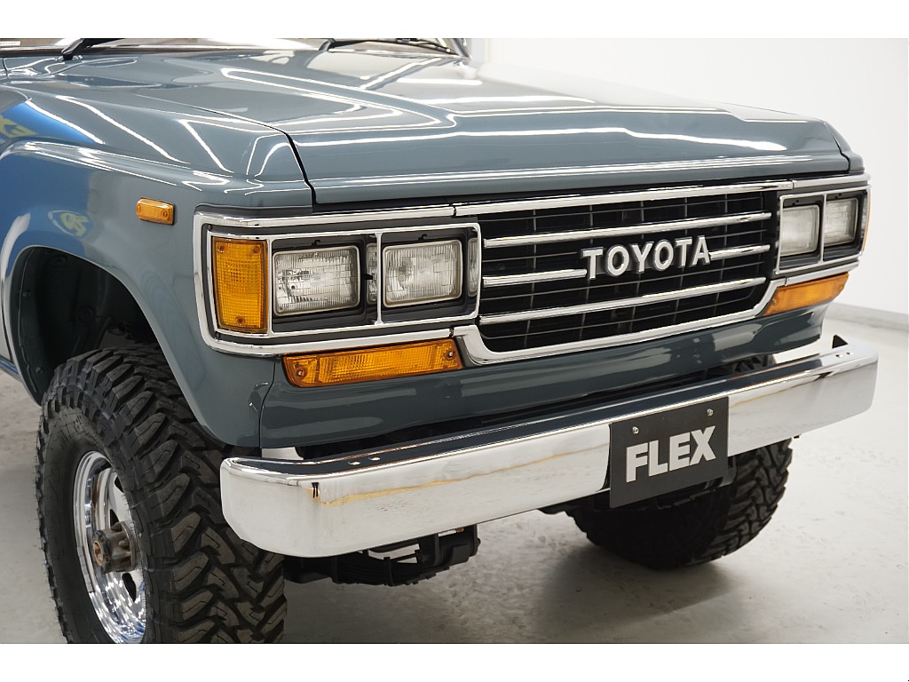 クラシックスタイル☆最終モデル☆ディーゼルターボ☆西日本仕入れ☆全塗装アンヴィルグレーⅡ☆角目４灯ヘッドライト☆ロールーフ換装☆ナローボディ換装☆新品メッキバンパー☆新品フロントグリル☆