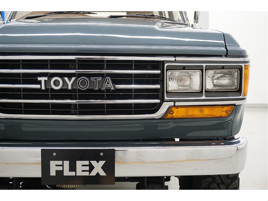 クラシックスタイル☆最終モデル☆ディーゼルターボ☆西日本仕入れ☆全塗装アンヴィルグレーⅡ☆角目４灯ヘッドライト☆ロールーフ換装☆ナローボディ換装☆新品メッキバンパー☆新品フロントグリル☆