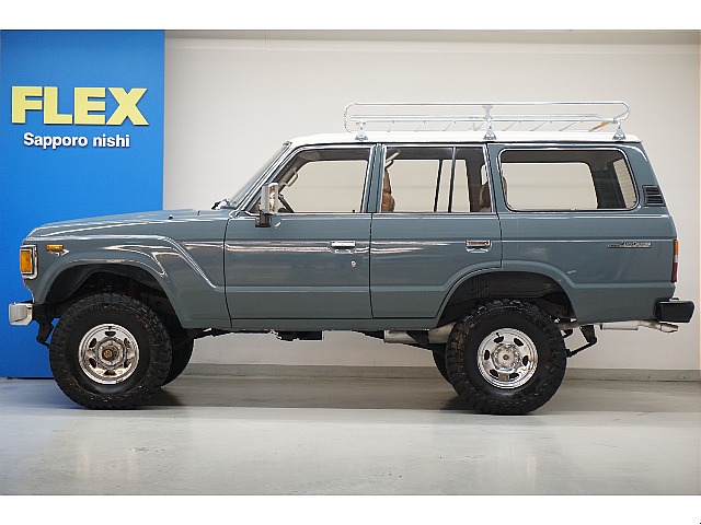 カロッツェリアＳＤナビ☆ＮＥＷ：ダッシュボード張替え☆新品クラシックシートカバー☆新品フロアマット☆整備記録簿保管☆