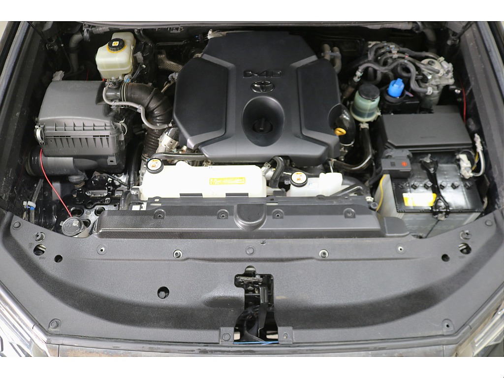 耐久性に優れたクリーンディーゼルエンジン搭載♪