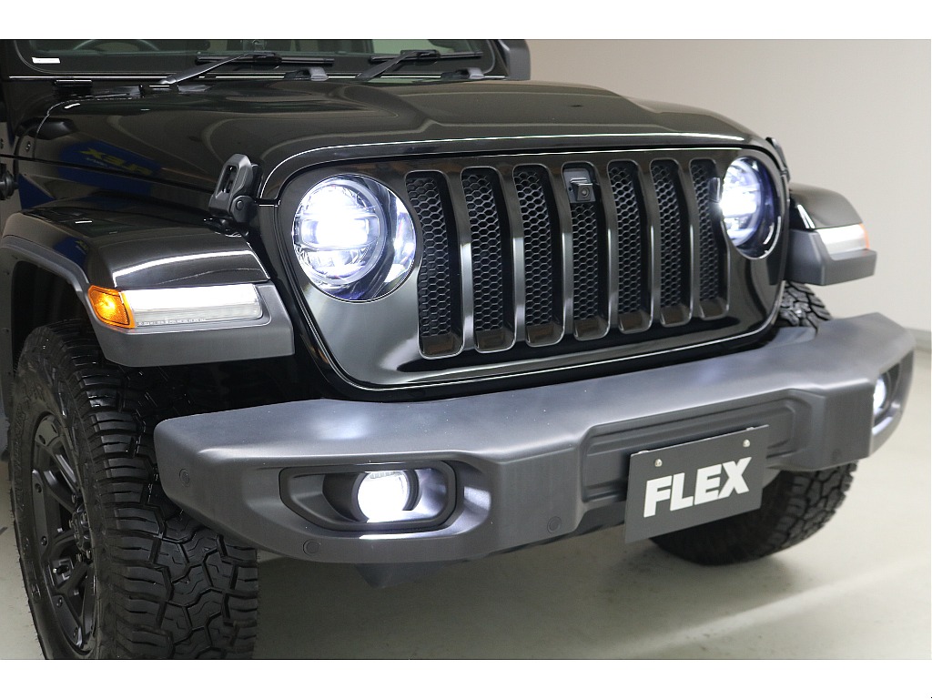 サハラグレード☆維持費の安い２０００ターボＣＣエンジン☆ＪＥＰＰＥＳＥＮフォグハーネスカバー☆ＪＥＰＰＥＳＥＮホイール☆ＬＥＤヘッドランプ☆