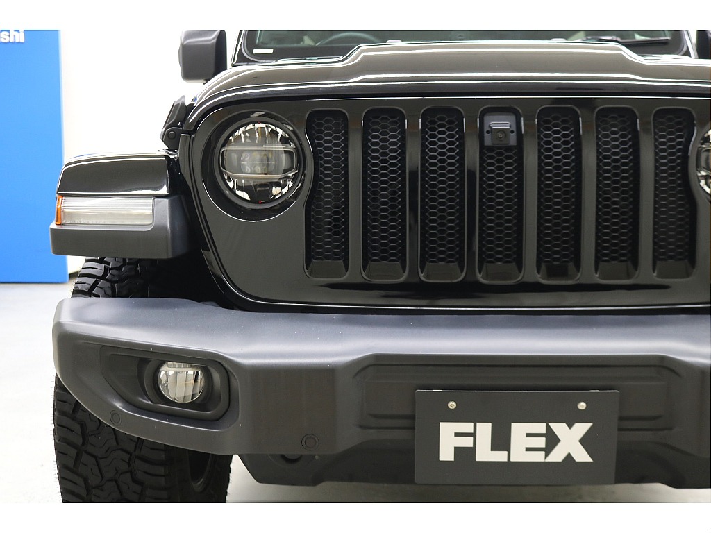 サハラグレード☆維持費の安い２０００ターボＣＣエンジン☆ＪＥＰＰＥＳＥＮフォグハーネスカバー☆ＪＥＰＰＥＳＥＮホイール☆ＬＥＤヘッドランプ☆