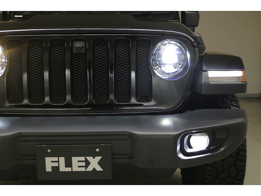 サハラグレード☆維持費の安い２０００ターボＣＣエンジン☆ＪＥＰＰＥＳＥＮフォグハーネスカバー☆ＪＥＰＰＥＳＥＮホイール☆ＬＥＤヘッドランプ☆