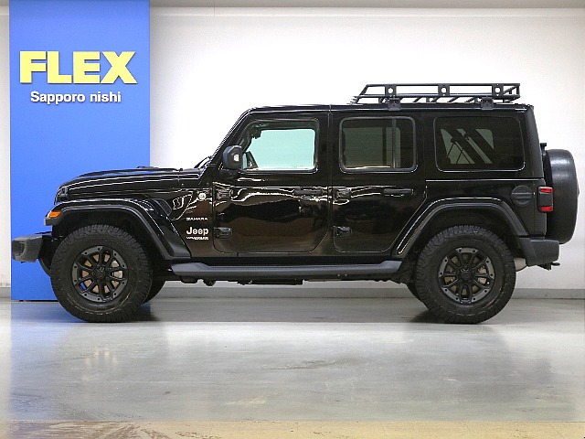 シートヒーター☆ステアリングヒーター☆アダプティブクルーズコントロール☆ミラー型ドライブレコーダー☆ＶＩＰＥＲセキュリティ（エンジンスターター付き）☆