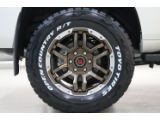 新品ＴＯＹＯオープンカントリーＲ／Ｔタイヤ×LUGNAS－ＦＲＤ１８インチＡＷ☆
