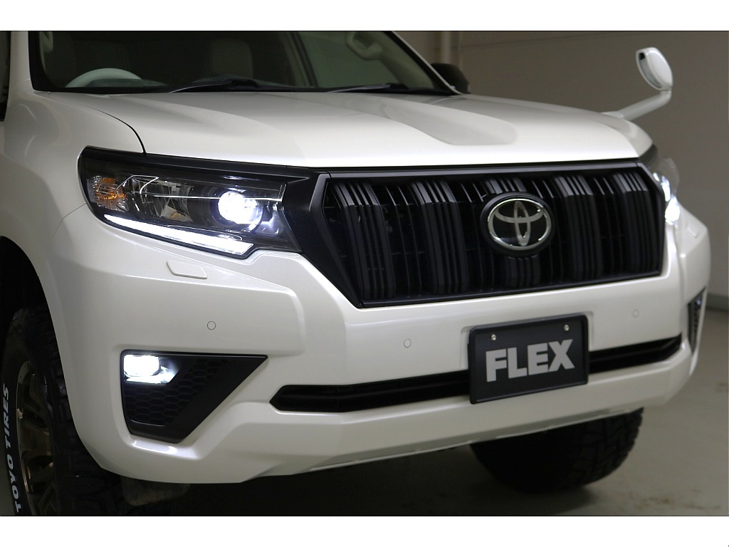 特別仕様車Matt Black Edition☆ワンオーナー☆新品２インチリフトＵＰ☆マッドブラックエディションＬＥＤヘッドランプ☆フロントグリル☆フォグランプベゼル☆