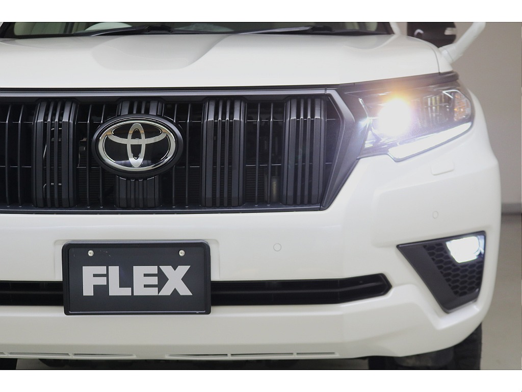 特別仕様車Matt Black Edition☆ワンオーナー☆新品２インチリフトＵＰ☆マッドブラックエディションＬＥＤヘッドランプ☆フロントグリル☆フォグランプベゼル☆