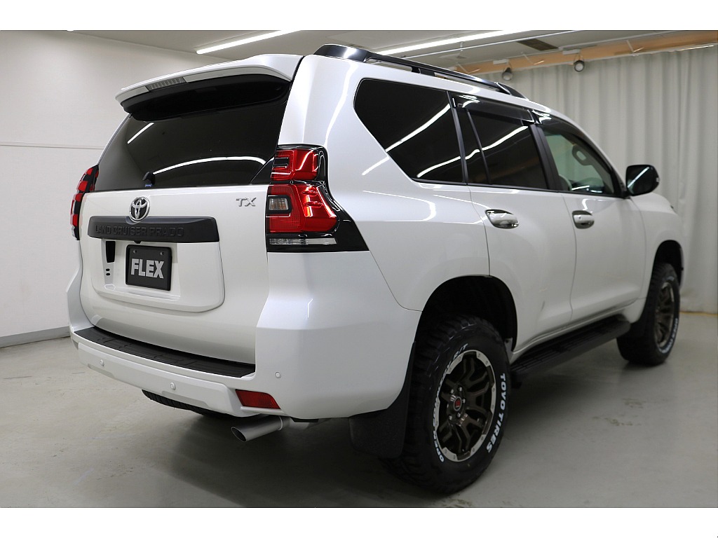 特別仕様車Matt Black Edition☆ワンオーナー☆新品２インチリフトＵＰ☆本州仕入れ☆マッドブラックエディションバックドアガーニッシュ☆