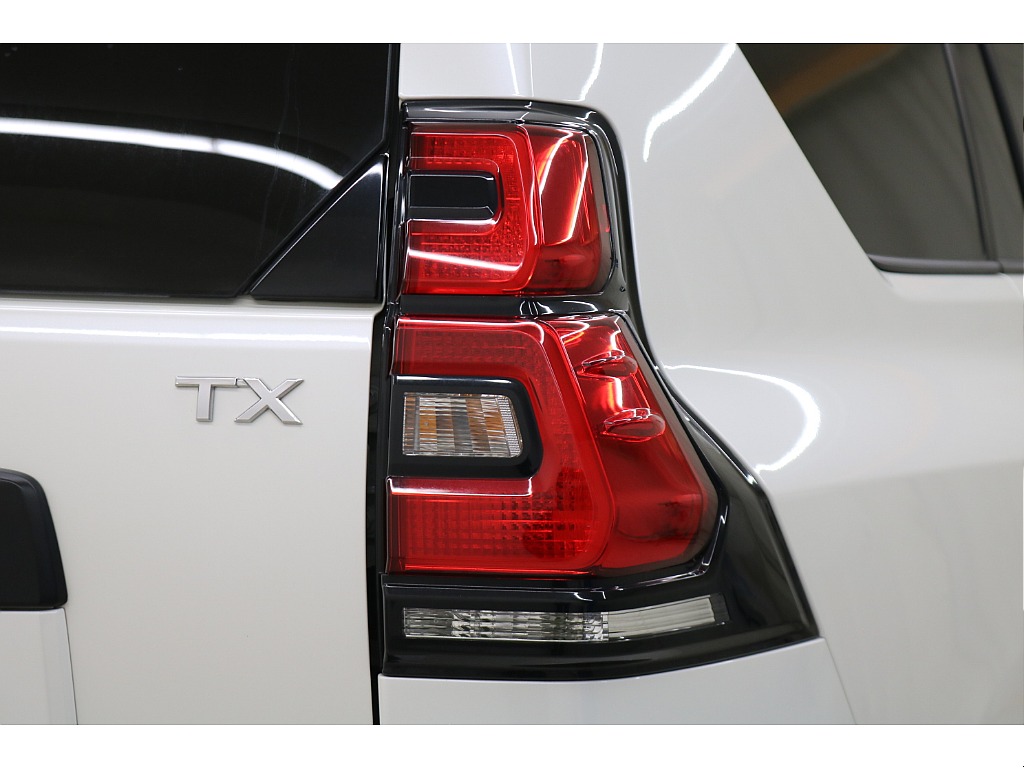 純正テールランプ☆