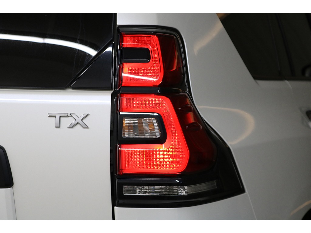 純正テールランプ☆