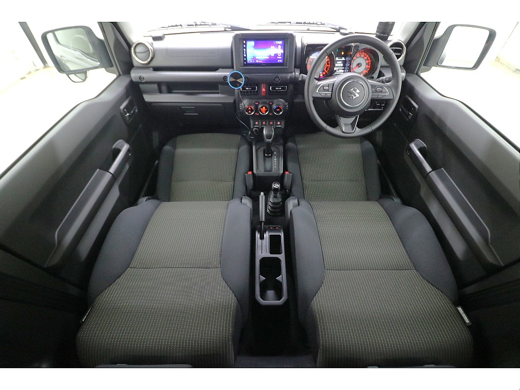 内装は当店にてルームクリーニング済みとなりますので綺麗な状態です♪