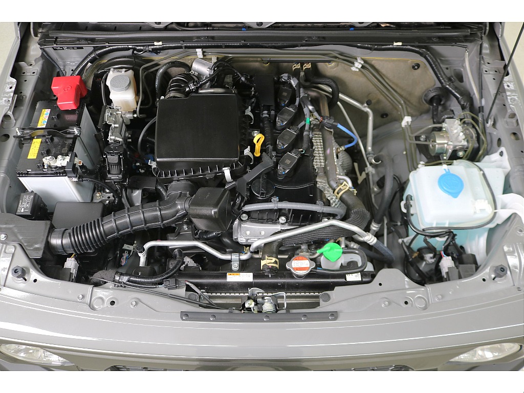 エンジンルームになります☆