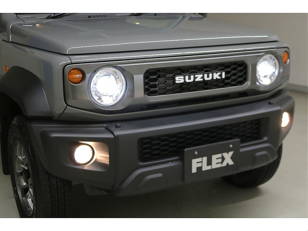 買取特選車☆ワンオーナー☆低走行☆本州仕入れ☆純正カラーミディアムグレー☆純正オプションフロントグリル☆ＬＥＤヘッドランプ☆