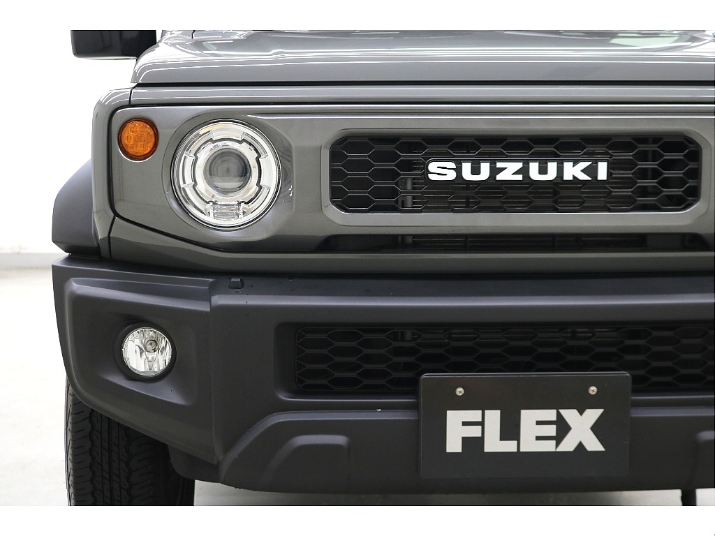 買取特選車☆ワンオーナー☆低走行☆本州仕入れ☆純正カラーミディアムグレー☆純正オプションフロントグリル☆ＬＥＤヘッドランプ☆