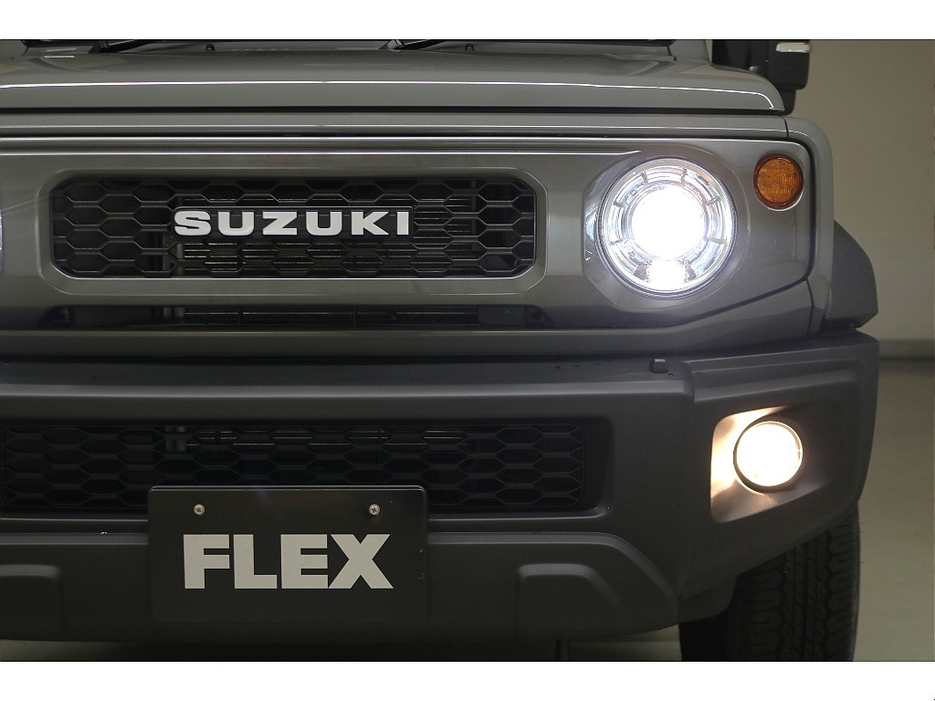 買取特選車☆ワンオーナー☆低走行☆本州仕入れ☆純正カラーミディアムグレー☆純正オプションフロントグリル☆ＬＥＤヘッドランプ☆