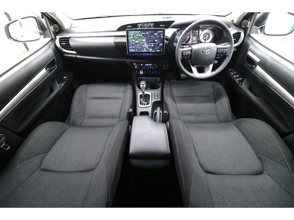 ブラックファブリックで上品なインテリアデザイン☆